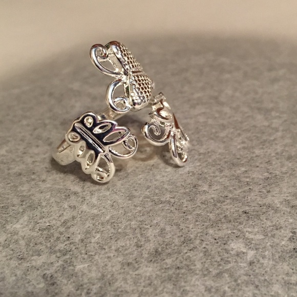 💜 925 Silver Triple Butterfly Ring - Picture 5 of 7